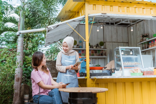 Small Stall Designs in Front of the House