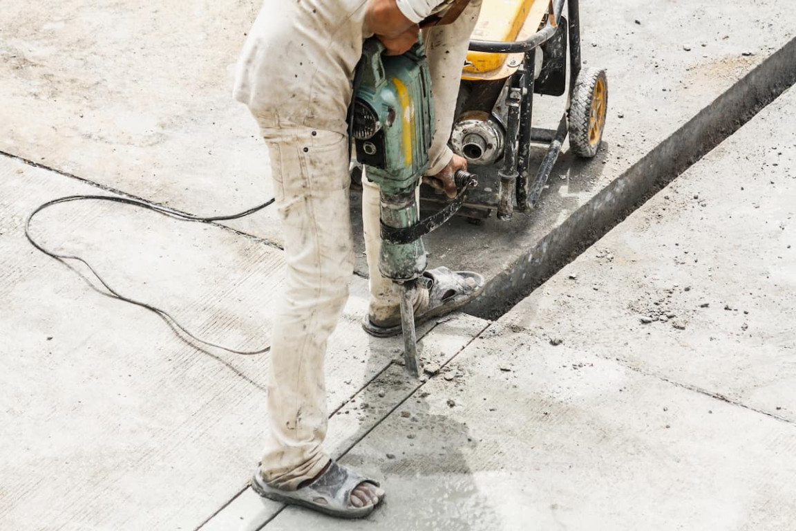 Concrete Injection Uses, Methods, & Its Best Materials